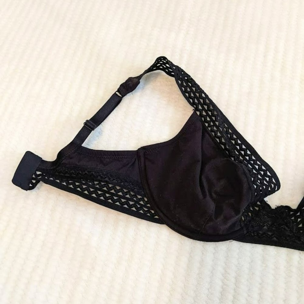 Black Bra - Size 34E - Never worn